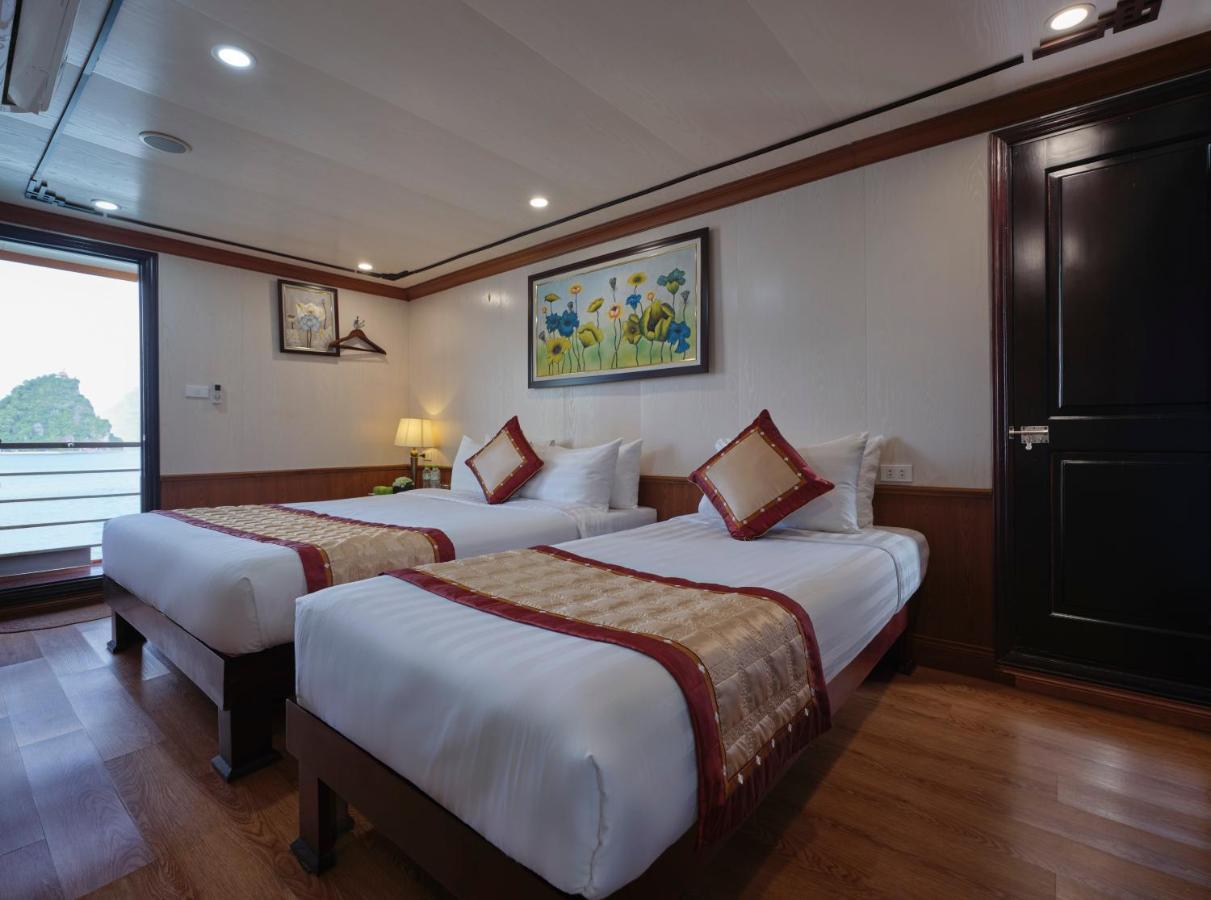 Lavender Elegance Cruises Hotel Ha Long Exterior foto